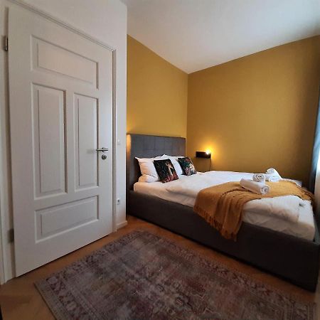 Apartment 4-6 Personen I 80Qm I Altstadt I Dachterasse I Parkplatz Straubing Eksteriør billede