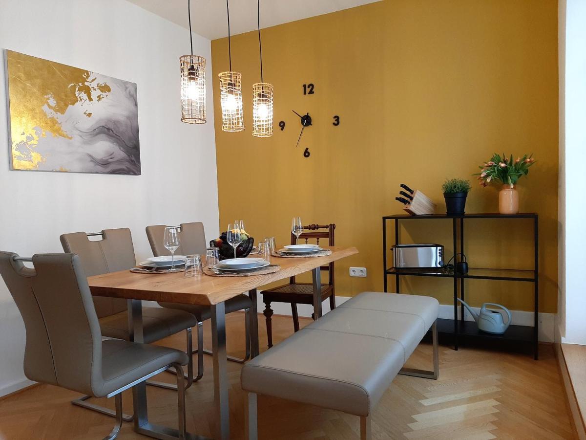 Apartment 4-6 Personen I 80Qm I Altstadt I Dachterasse I Parkplatz Straubing Eksteriør billede